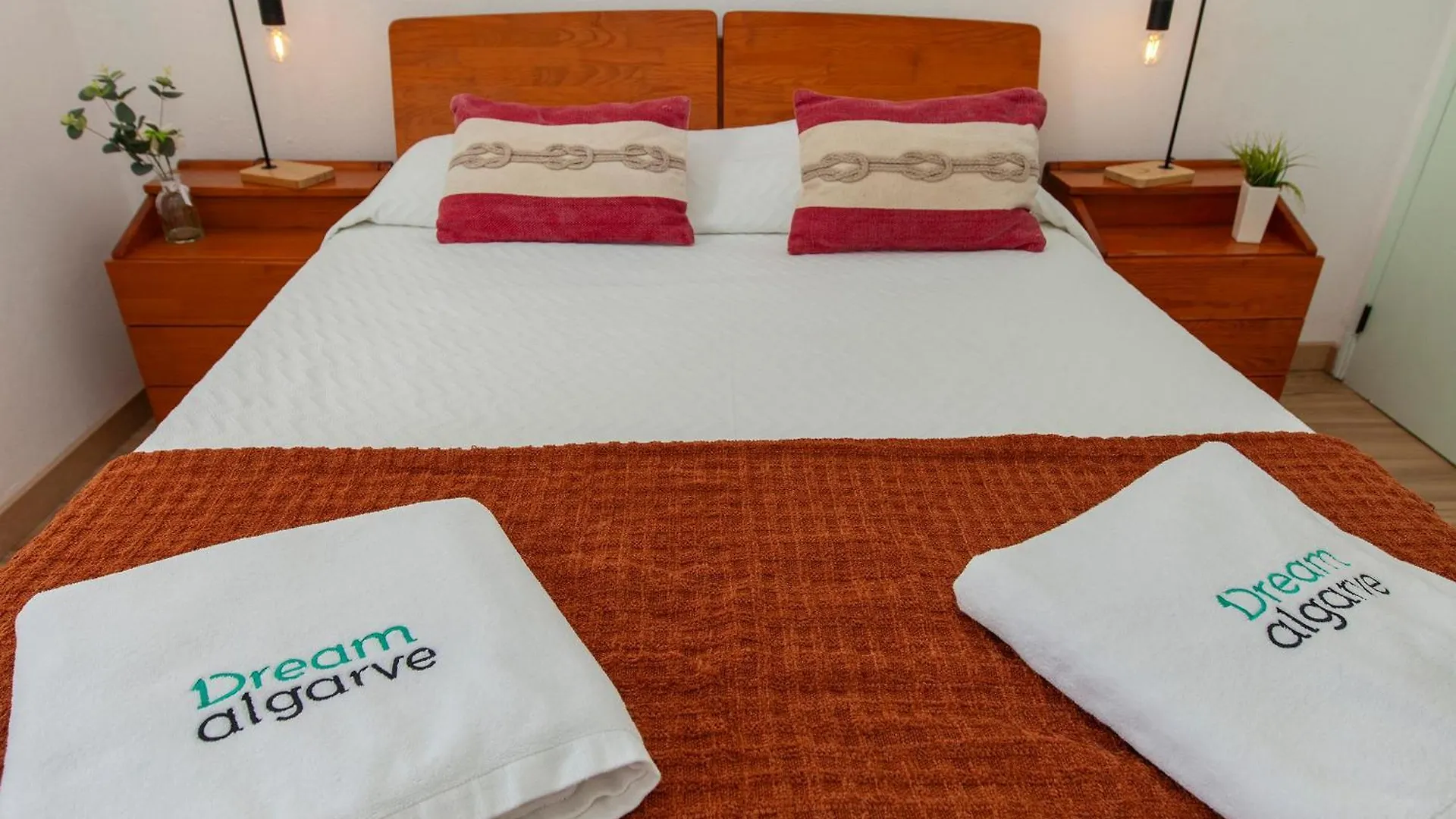 B86 - Beachline Apartment In Praia Da Luz