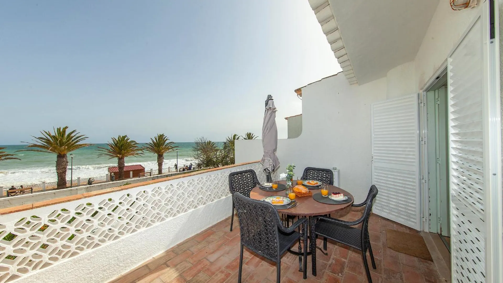 B86 - Beachline Apartment In Praia Da Luz