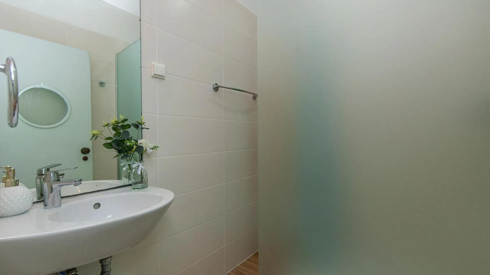 B86 - Beachline Apartment In Praia Da Luz